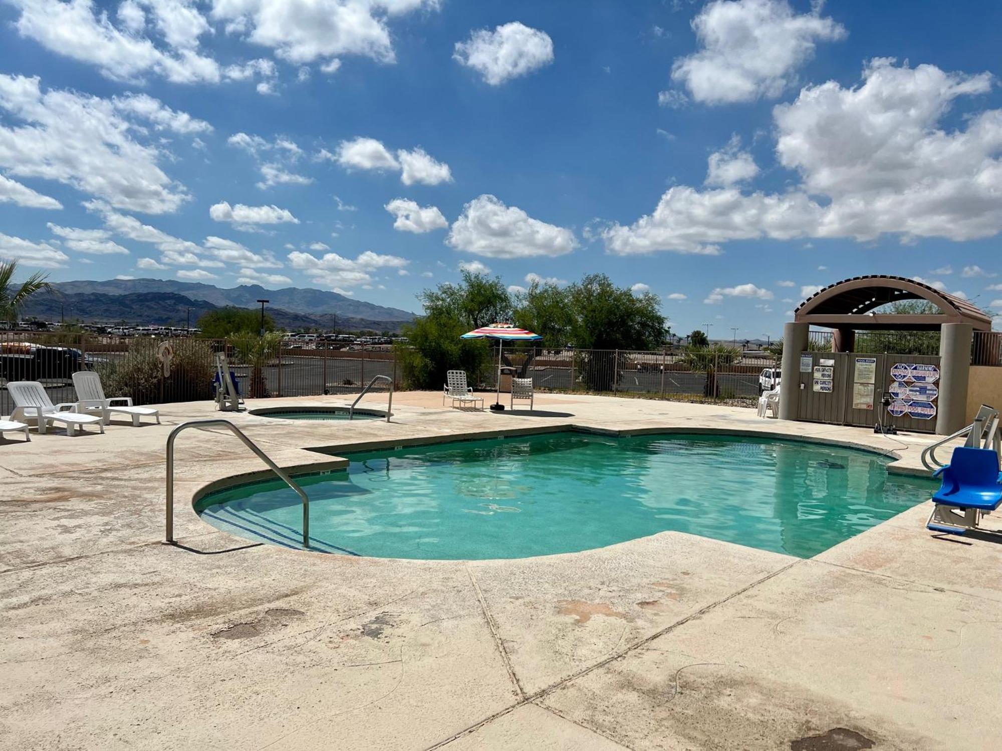 Studio 6 Suites Lake Havasu City Az Eksteriør billede
